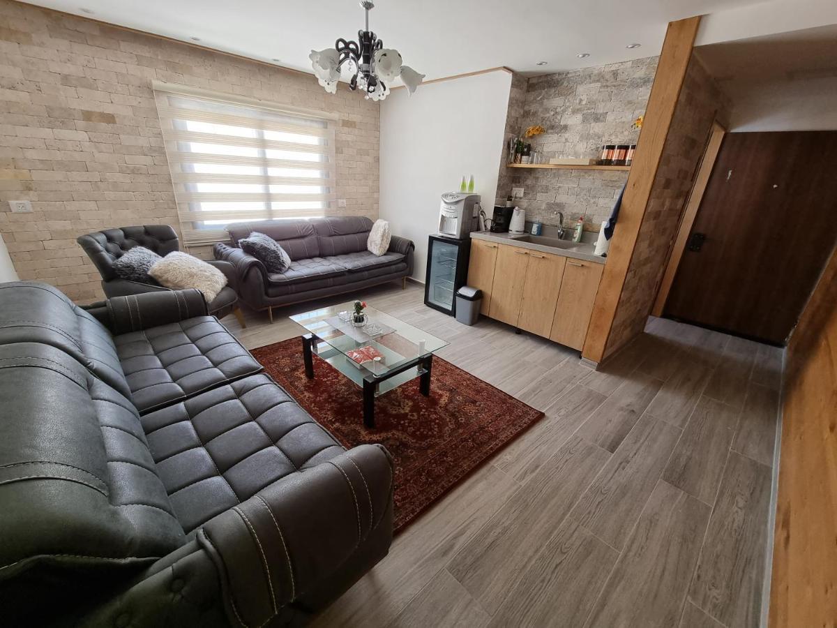 אלאפנדי Apartment Majdal Shams Exterior foto